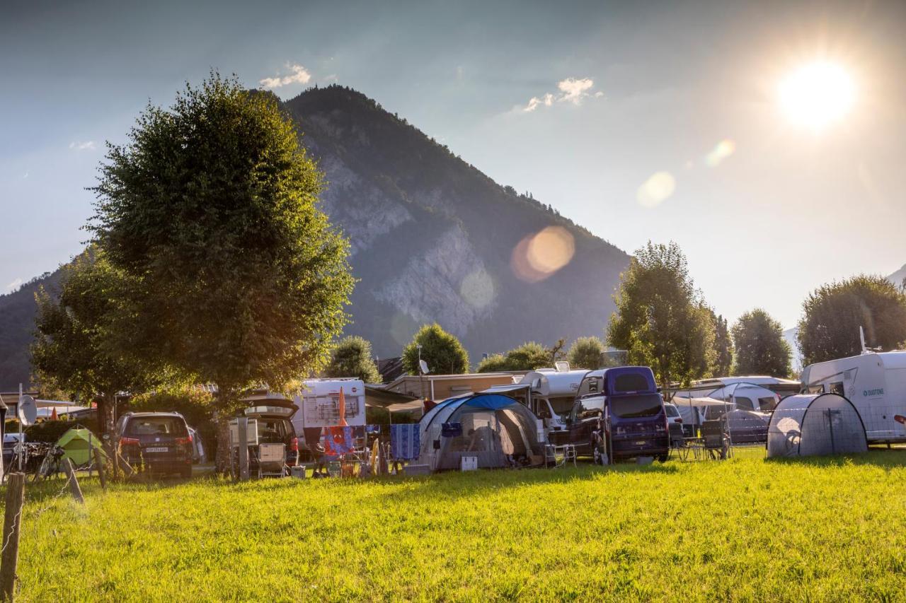 Lazy Rancho 4 Panorama Camping Eiger-Mönch-Jungfrau  Interlaken Bagian luar foto