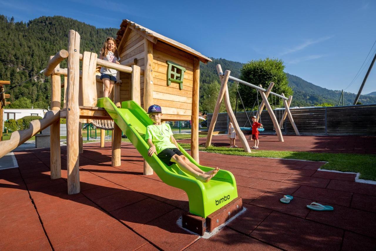 Lazy Rancho 4 Panorama Camping Eiger-Mönch-Jungfrau  Interlaken Bagian luar foto