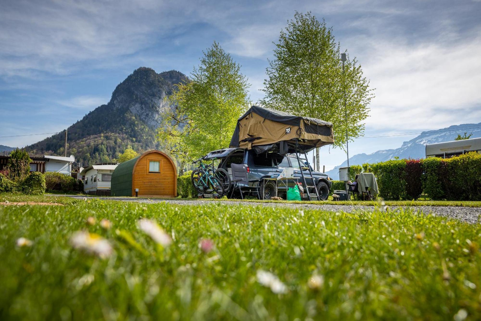 Lazy Rancho 4 Panorama Camping Eiger-Mönch-Jungfrau  Interlaken Bagian luar foto