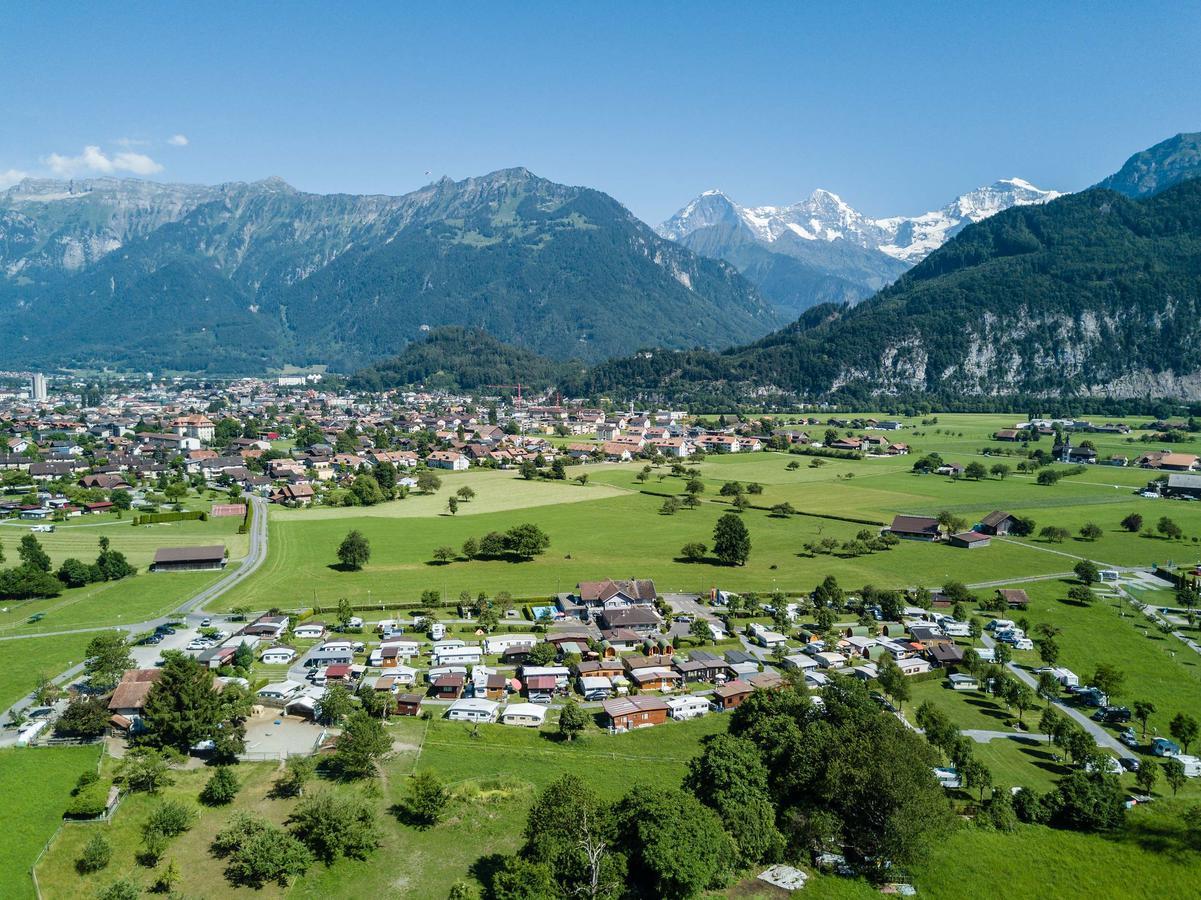 Lazy Rancho 4 Panorama Camping Eiger-Mönch-Jungfrau  Interlaken Bagian luar foto